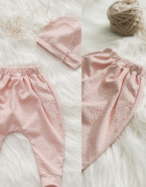 Load image into Gallery viewer, Pearl Pink with Gold Dot Harem Baby Pants and Hat
